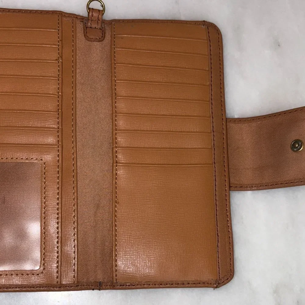Fossil Wallet Leather Quinn Slim Wristlet Clutch Bi-Fold Pebbled Leather Wallet